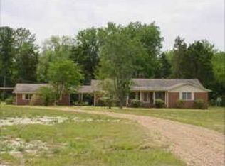 1393 Old West Point Rd, Starkville, MS 39759