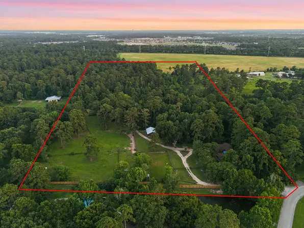 9905 Kleppel Rd, Tomball, TX 77375