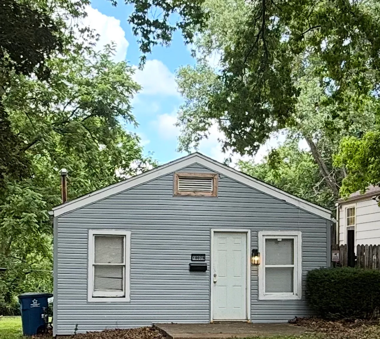 2 bed, 714 sqft, $1,150 — Photo 1