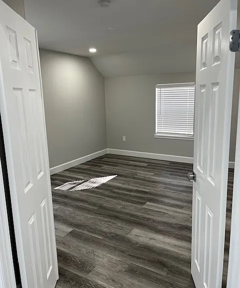 Spring Lake Apartments — Photo 68