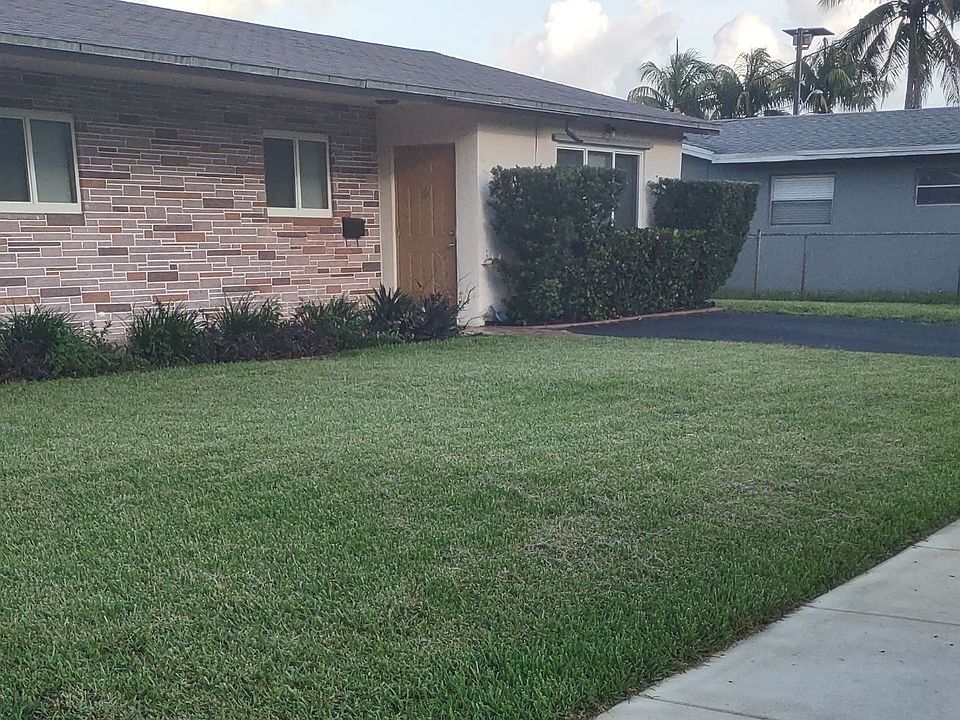 1st image of 5160 SW 43rd Ter #B