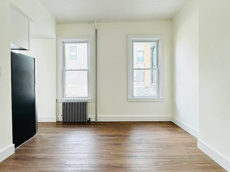 309 Court St #1 — Photo 4