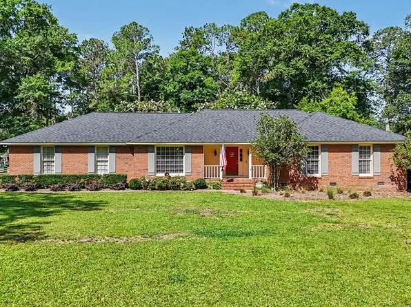 173 Churchill Cir, Leesburg, GA 31763