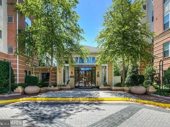 9490 Virginia Center Blvd, Vienna, VA