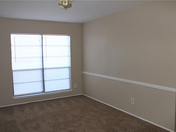 5th image of 4901 Roberts Dr