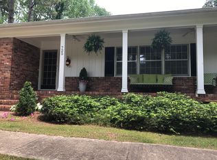 725 Ridgecrest Rd, Lagrange, GA 30240