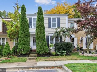 13272 Country Ridge Dr, Germantown, MD 20874