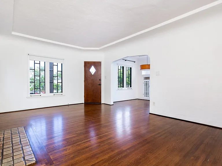 4762 E Mountain View Dr — Photo 12