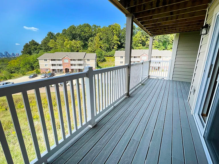 The Overlook at Ft. Thomas — Photo 40