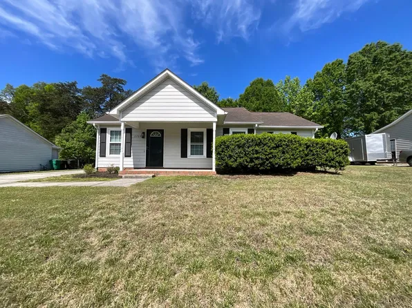2709 Ingleside Dr, High Point, NC 27265