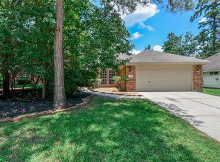 26 Wintergrass Pl, Spring, TX 77382