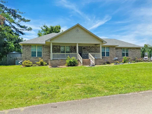 90 Watson St, Savannah, TN 38372