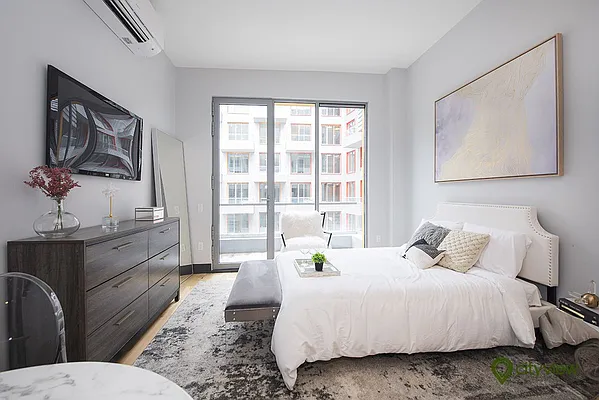 Rented by City View Living | media 82