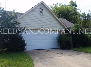 807 Barsanti Rd, Memphis, TN 38122