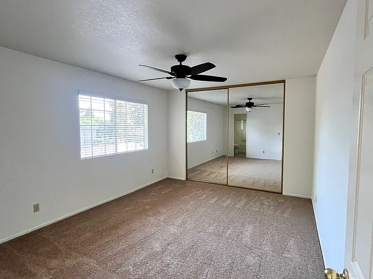 1227 S Alta Vista Ave #E — Photo 11