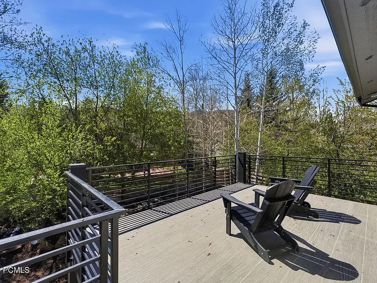 1503 Willow Loop — Photo 33