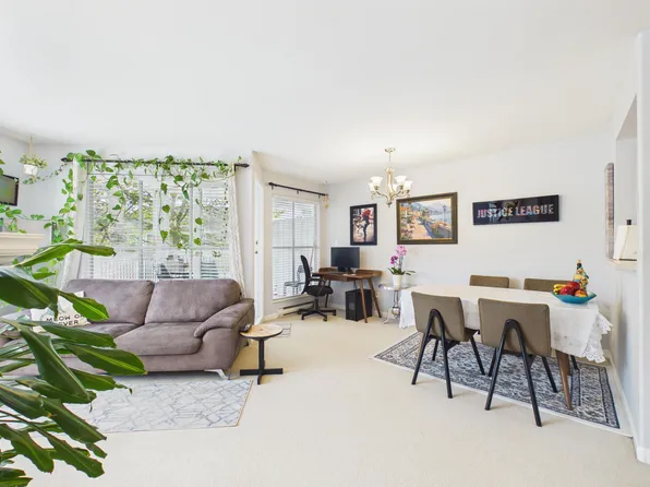 8880 Jones Rd #221, Richmond, BC V6Y 3Z1