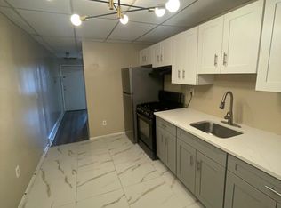 82 2nd St APT 6, Elizabethport, NJ 07206