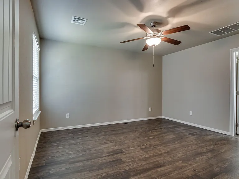 2149 Buena Vida Ln — Photo 19