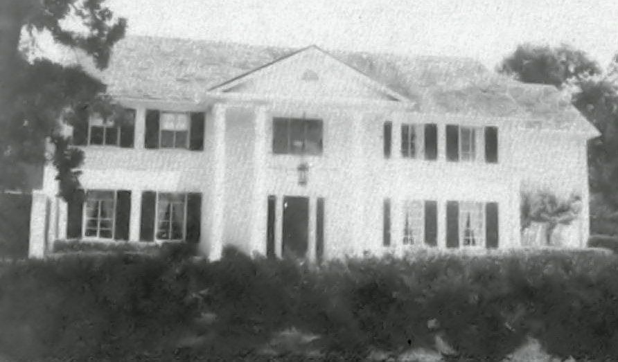 2nd image of 1561 Kirby Dr