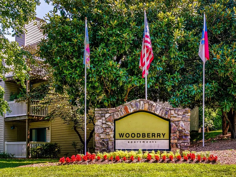 Woodberry Apartments — Photo 26
