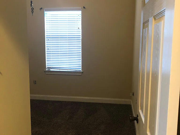 13078 Oak Knoll Dr — Photo 12