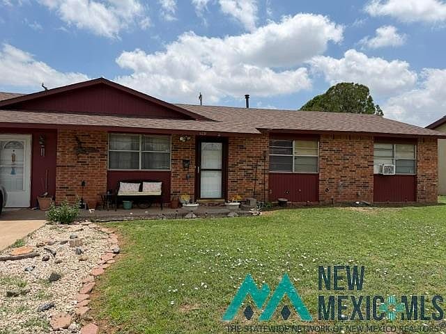 1st image of 109 Circle Dr