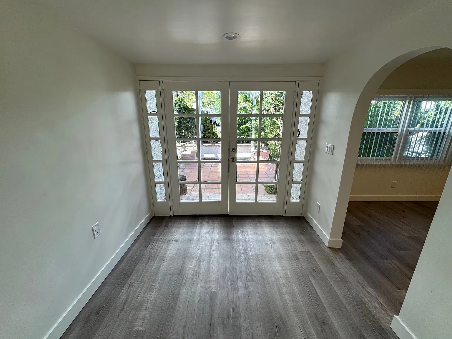 3 bed, 1644 sqft, $4,500 — Photo 4