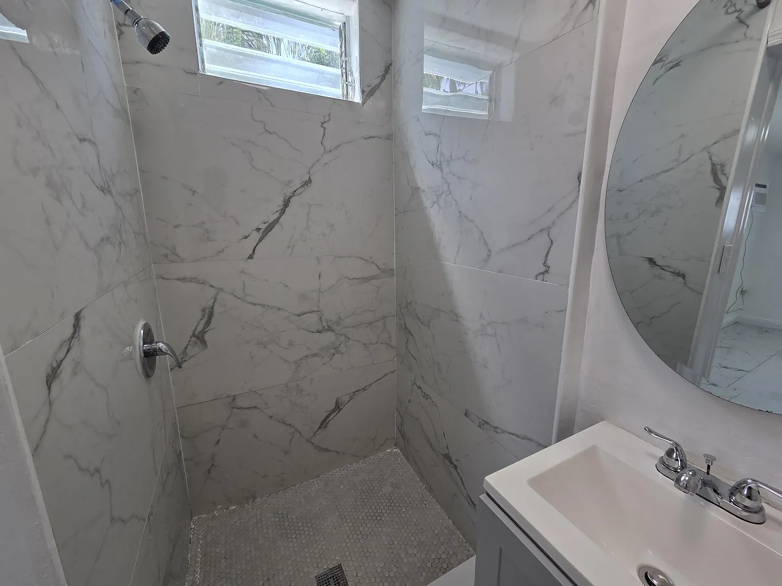 1 bed, 1.0 bath, 2136 sqft, $1,595 — Photo 4