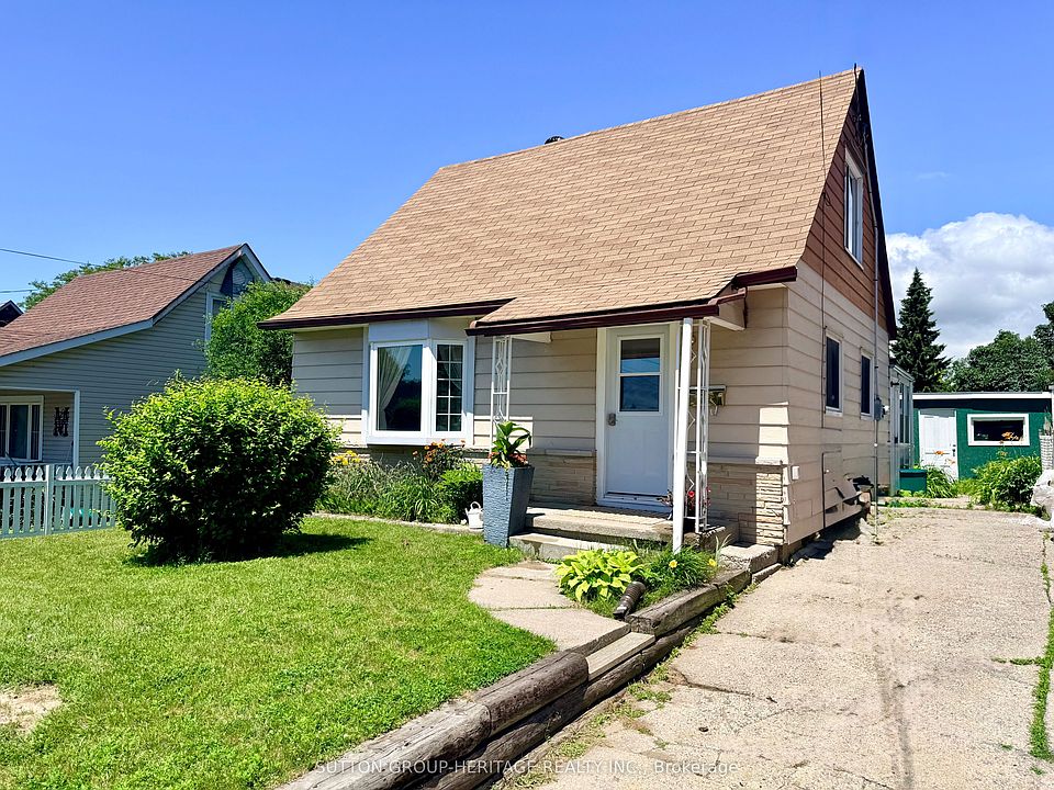 1st image of 8 Fraser St