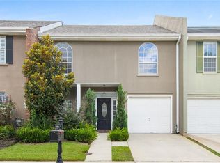 711 Pecan Grove Ln, Jefferson, LA 70121