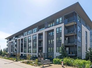9228 Slopes Mews #410, Burnaby, BC V5A 0E9
