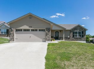 2718 Defender Dr, Wentzville, MO 63385