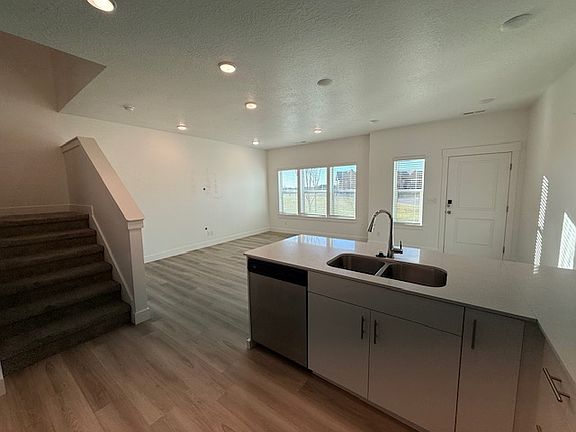 3rd image of 1759 N 300 E Unit 128