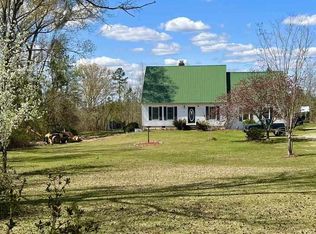 541 Morton Dr, Glenwood, GA 30428