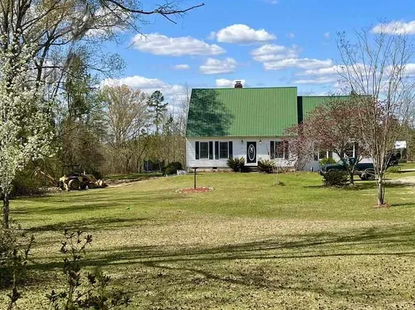 541 Morton Dr, Glenwood, GA 30428
