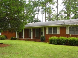 706 Gornto Rd, Valdosta, GA 31602