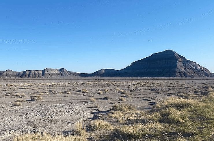 1st image of 0 Section 27 Township 19n Range 24e S2 Nw4  Se