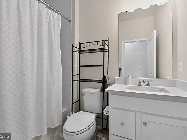 12602 Canopy Ave — Photo 18