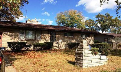 1st image of 2070 W 51st Ave