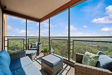 5500 Fieldston Road, #8AA