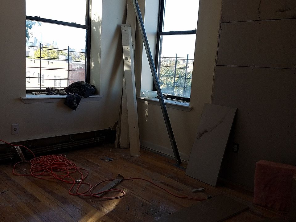Building Photo 3