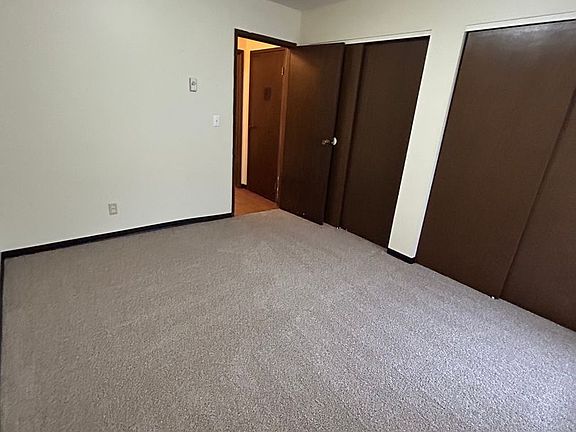 4th image of 230 W Broadway St #7