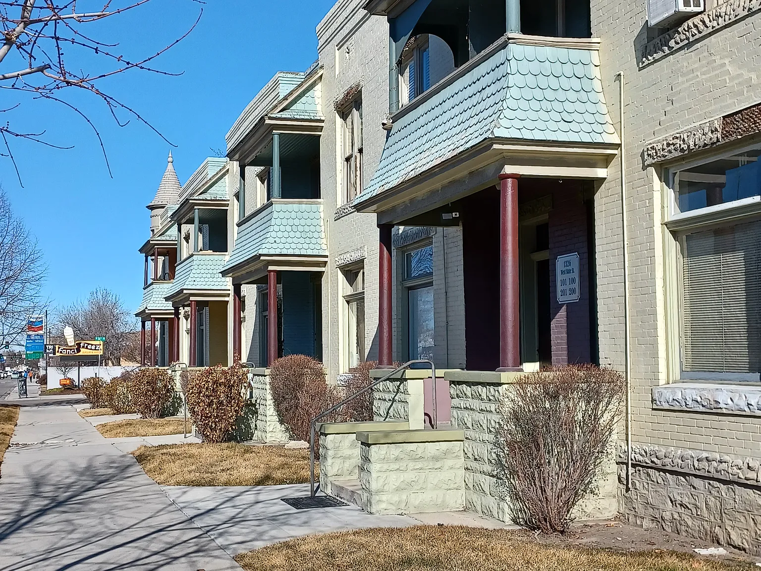 2 bed, 870 sqft, $1,295 — Photo 2