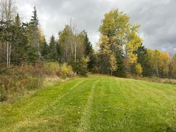 - Sullivan Drive, Stewartstown, NH 03576