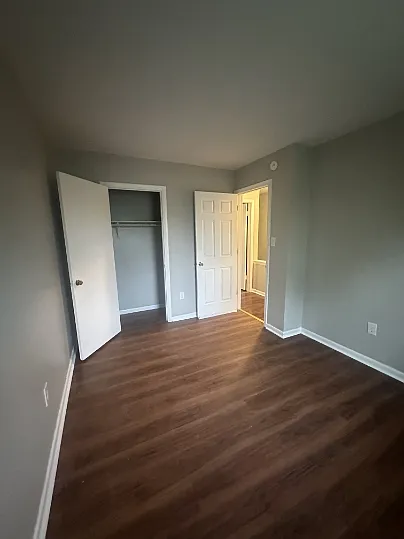 550 Smithfield Ave — Photo 8