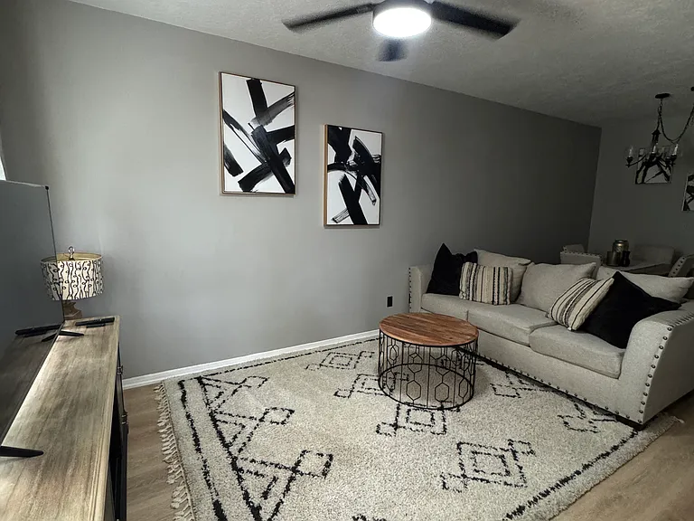 5919 Allison Rd #B — Photo 4