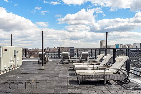 Rented by Rennit Inc. | media 32