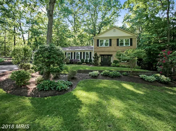 9309 Briarwood Pl, Fairfax, VA 22032