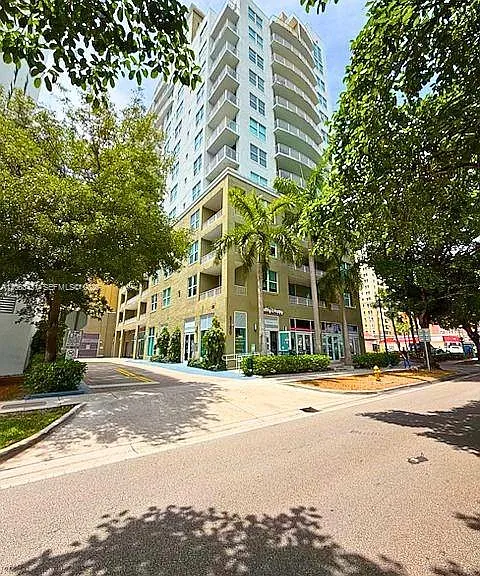 3180 SW 22nd Ter #601 — Photo 18